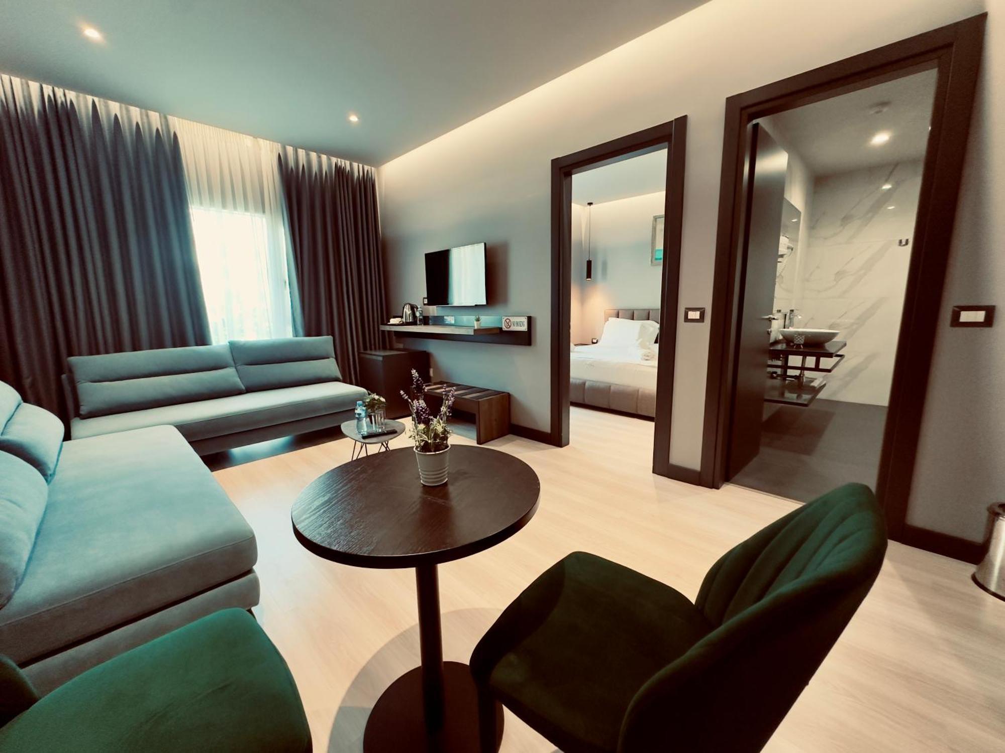 Junior Suite