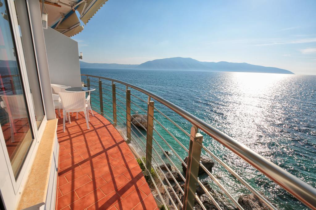 Deluxe Suite Sea View
