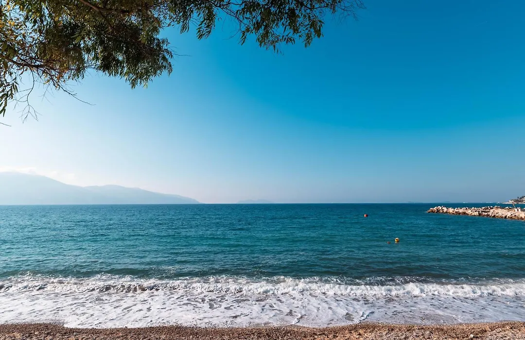 Mazarine Hotel, Vlore, Albania-1