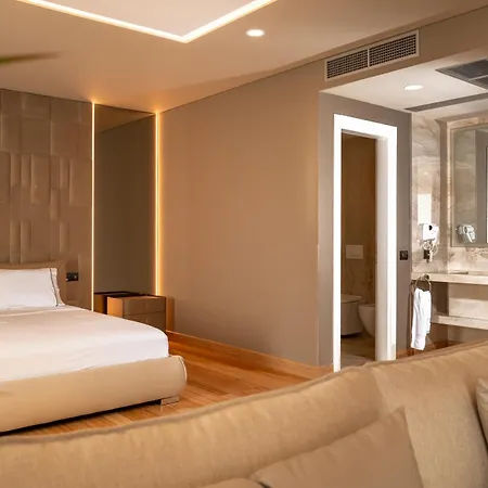 Kraal Hotel Vlore-3
