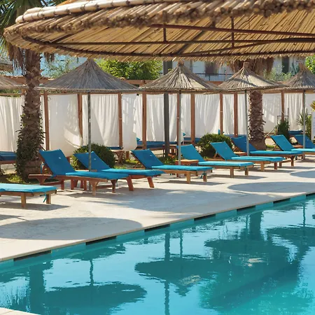 Kraal Hotel Vlore-2